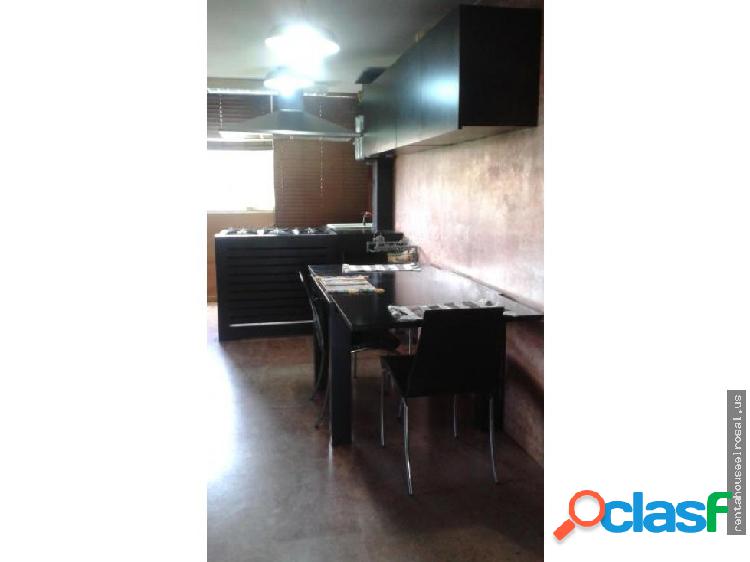 Apartamento en Venta en Caracas DR #17-10974