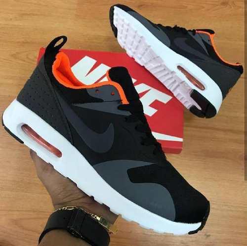 Zapatos Nike Air Max Tavas