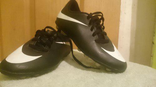 Zapatos Para Jugar Futbol Tacos Nike Modelo Cr7 Usados
