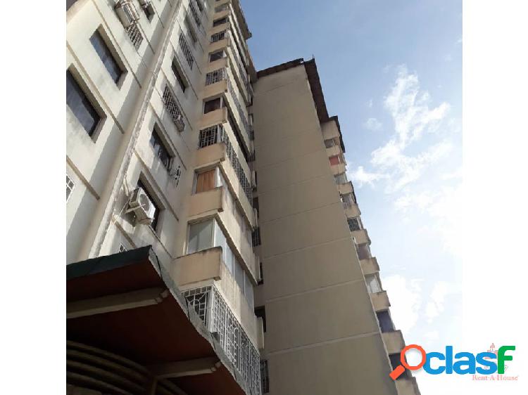 Apartamento en venta en Conj Res Las Guacamayas