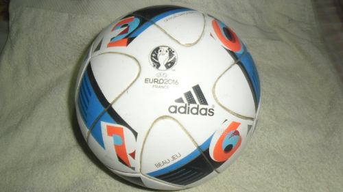 Balon De Futbol adidas Beau Jeu