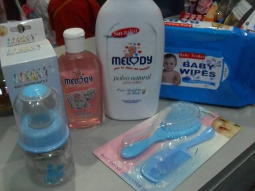 Combo Bebe Tetero 2oz + Cepillo + Colonia + Talco + T.h