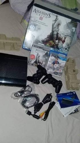 Ps3 Super Slim 500gb + 2 Controles