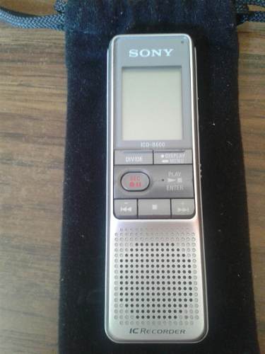 Grabadora Sony Modelo Icd-b600