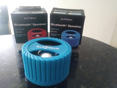 Mini Corneta Bluetooth Speaker Y Microfono Incorporado