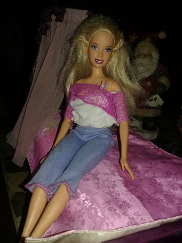 Barbie Original Mattel Con Su Cama En Perfecto Estado