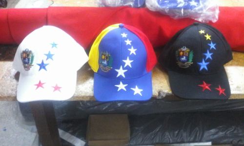 Gorra Venezuela Tricolor 7 Estrellas, Blanca Y Negra