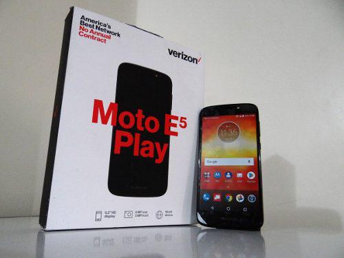 Vendo Moto E5 Play, Totalmente Nuevo