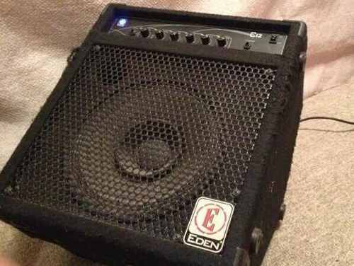 Amplificador De Bajo Eden E12 Bass Amplifier