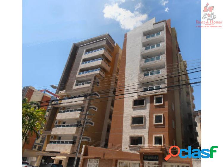 Apartamento Venta El Bosque Cód:18-11813 LSA