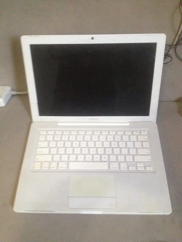 Laptop Macbook Blanca 13 Pulgadas Finales 