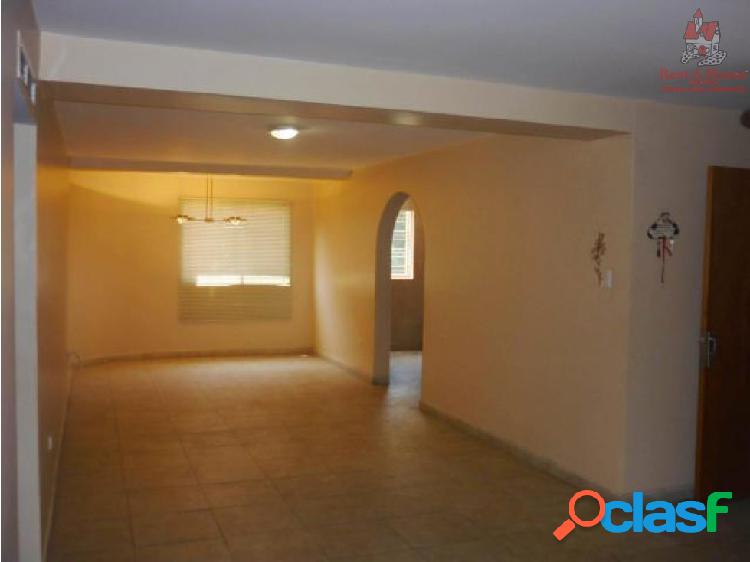 Venta Apartamento en El Limon Listing 19-2363 TMC