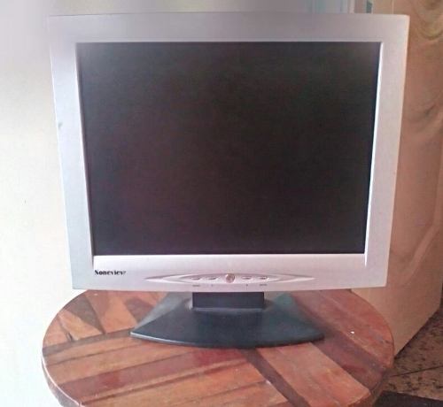 Monitor Soneview 15 Pulgadas Nv522c