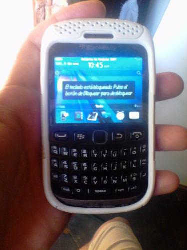 Blackberry 9320