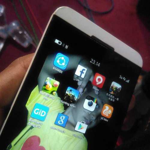 Tienda Play Store Android) Para Blackberry Z10