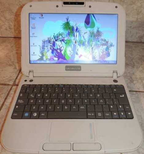 Mini Lapto Lenovo C-a-n-a-i-m-a Roja