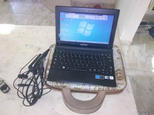 Mini Lapto Samgsun Como Nueva