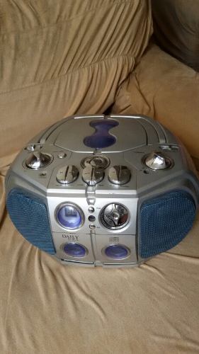 Mini Radio Compacto