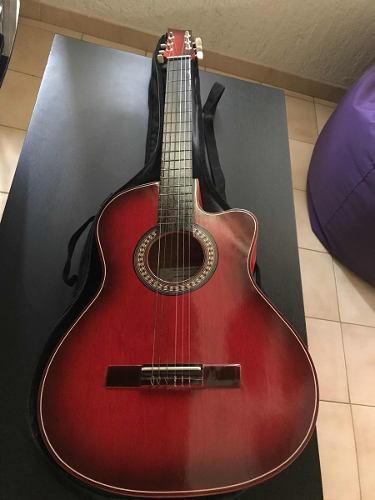 Guitarra Acústica Con Estuche