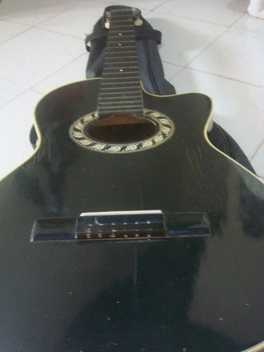 Guitarra Acustica Con Forro Para Reparar