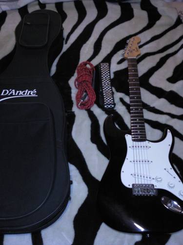 Guitarra Con Amplificador Fender