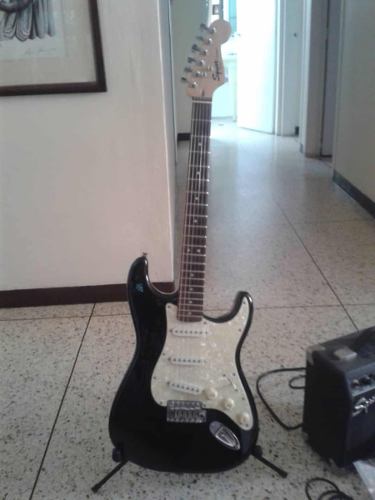 Guitarra Eléctrica Fender Squiar