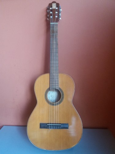 Guitarra Romanza