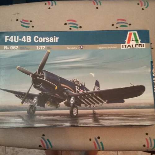 Avion Ataleri F4u-4b Corsai Esc.1:72