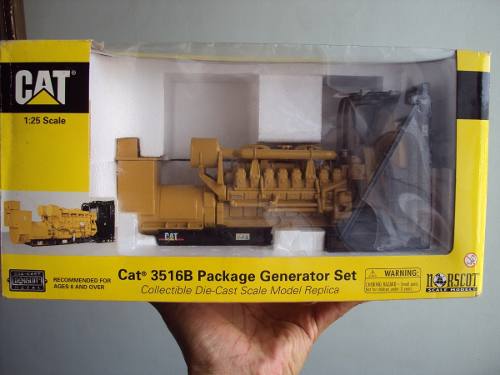 Cat b Generator Set - Réplica A Escala