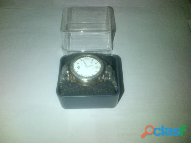 Vendo Reloj Adidas Modelo ADH2539 de Caballero Casual Sin