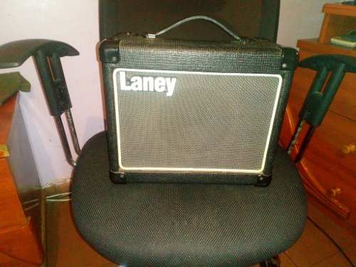 Bajo Amplificado Laney