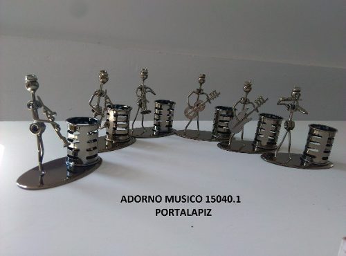 Adorno Escultura Portalapiz Musico Escritorio Metalico