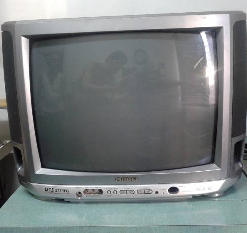 Televisor Marca Aiwa 19 Pulg. Para Reparar O Repuesto