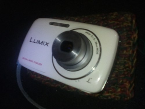 Camara Digital Lumix + 14.1mpx + Zoom 4x Optical Hdvideo