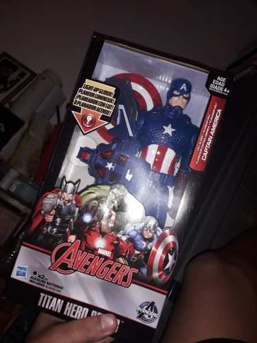 Muñecos Avengers Capitan America 30 Cm