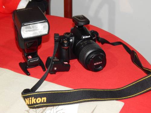 Cámara Nikon D Mas Accesorios