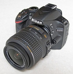 Nikon D Con Accesorios. Casi Nueva. Perfecta