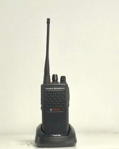 Radio Motorola Vertex Uhf Vhf. Nuevos