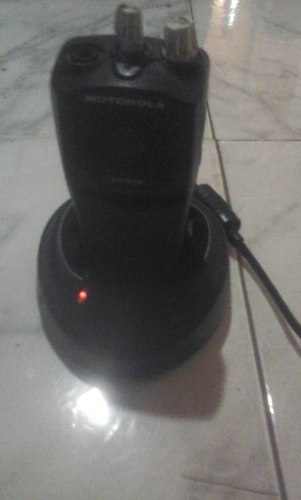 Radio Transmisor Motorola Con La Bateria Danada