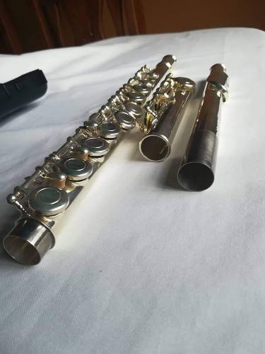 Flauta Transversa De Marca Yamaha
