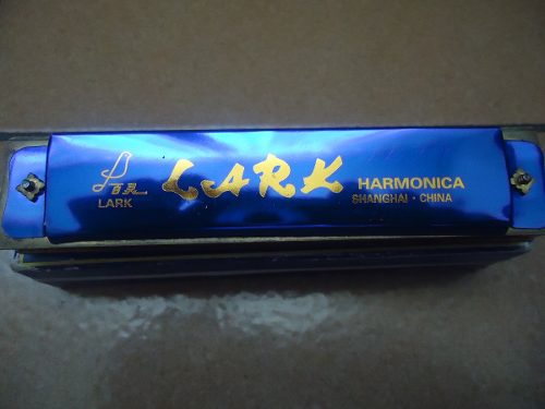 Harmonica Lark