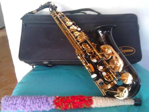 Vendo Saxofón