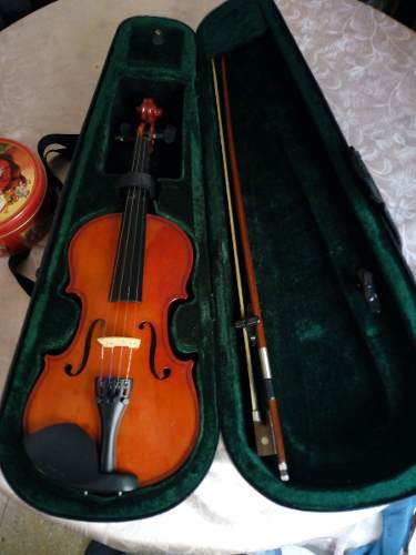 Violin 1/2 Cremona