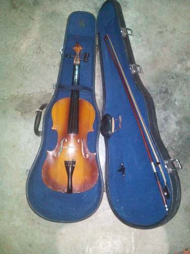 Violin Usado