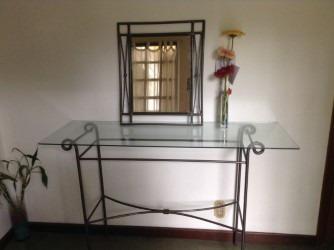 Juego De Peinadora Y Mesa De Noche En Hierro Forjado