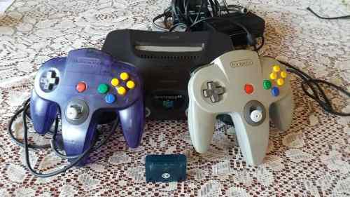 Nintendo64 + Cables Originales + 2 Controles + 1 Memori Pack