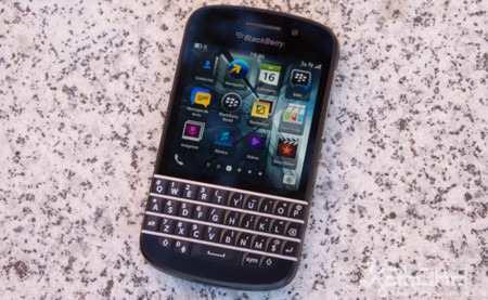 Telefono Blackberry Q10