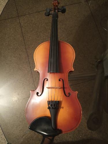 Violín 3/4 Marca Lark