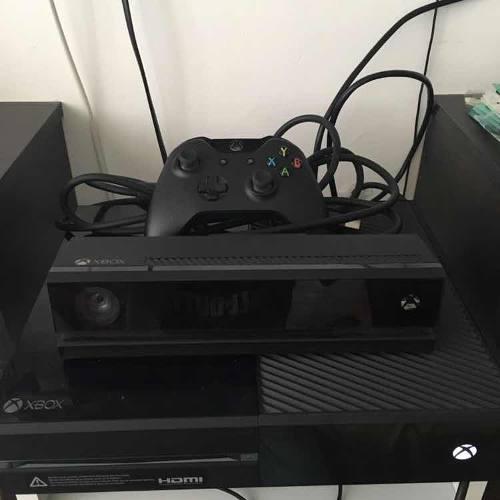 Xbox One 500gb + Kinect + 1 Control + 3 Juegos Fisicos