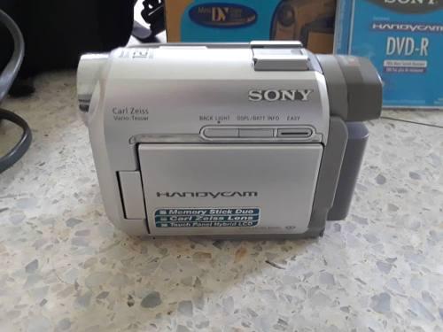 Cámara De Vídeo Sony Handy Cam Con Su Caja Usada